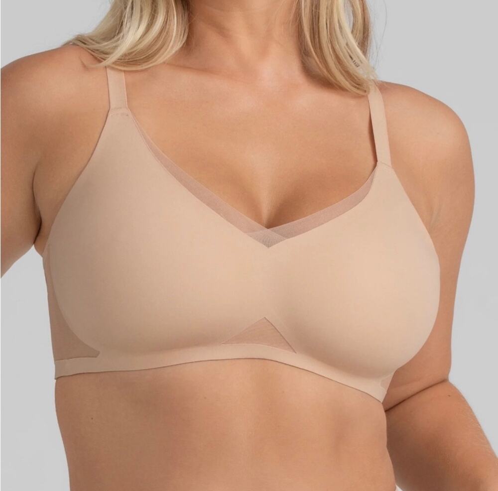 Honeylove CrossOver Wireless Bra Nude Beige Size L 38B/C Smoothing Comfort Bra